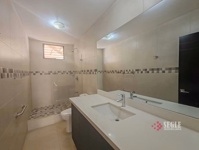 Venta de apartamento en Escazú, Bello Horizonte.
