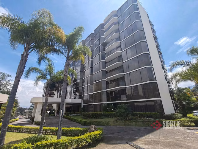 Venta de apartamento en Escazú, Bello Horizonte.