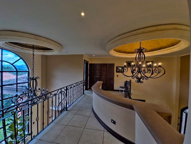 CASA EN VENTA COLINAS DE MONTEALEGRE QUE COMBINA LUJO UBICACIÓN Y DISEÑO EN PINARES CURRIDABAT - Imagen 11