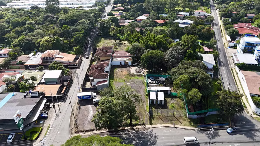 Lotes con Uso de Suelo Mixto en Venta – Río Oro, Santa Ana - Imagen 9