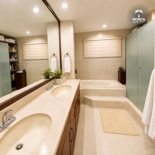 Casas en San Rafael | Casa de Lujo en Condominio con Vista Panorámica en Jaboncillos, Escazú