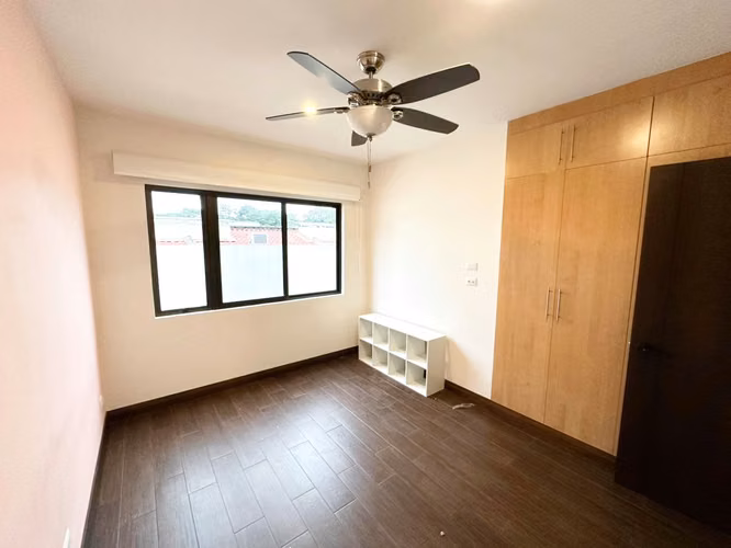 ALQUILER DE CASA EN TREJOS MONTEALEGRE, ESCAZÚ - Imagen 5