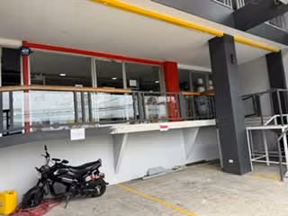 ALQUILER DE LOCAL COMERCIAL – ALAJUELA 140m2