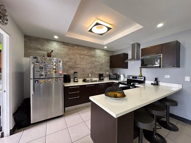 ALQUILER DE CASA EN RIO PALMA, GUACHIPELÍN* - Imagen 3
