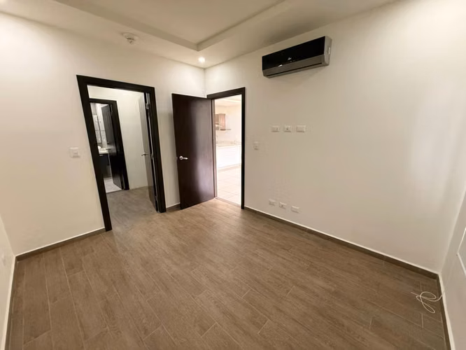 ALQUILER DE APARTAMENTO EN AVALON RIVER PARK, SANTA ANA* - Imagen 10