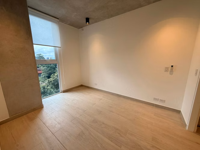 ALQUILER DE APARTAMENTO EN AVENIDA ESCAZÚ*