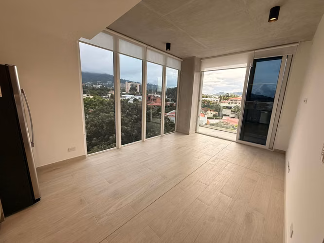 ALQUILER DE APARTAMENTO EN AVENIDA ESCAZÚ*