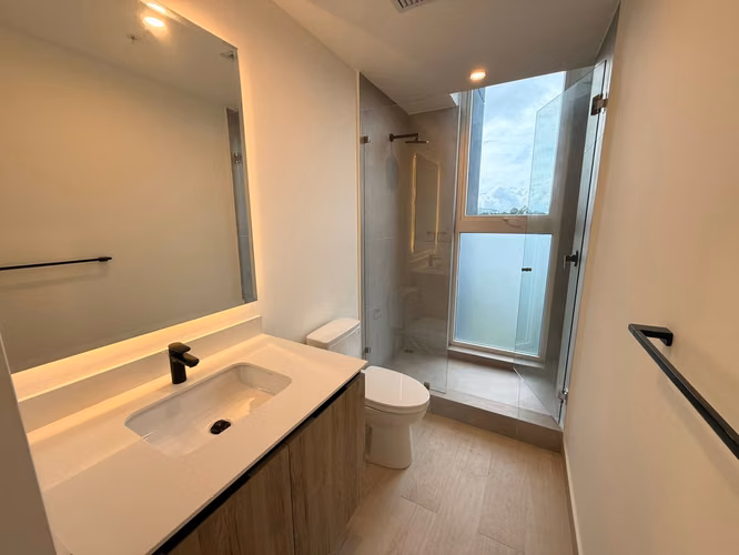 ALQUILER DE APARTAMENTO EN AVENIDA ESCAZÚ*