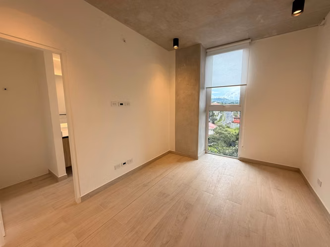 ALQUILER DE APARTAMENTO EN AVENIDA ESCAZÚ*