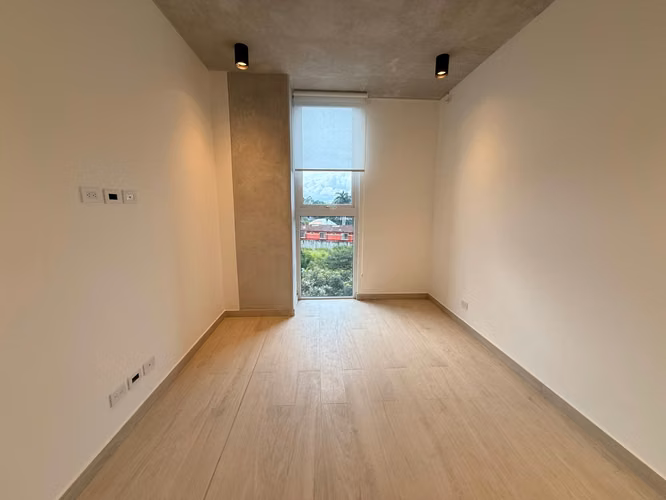 ALQUILER DE APARTAMENTO EN AVENIDA ESCAZÚ*