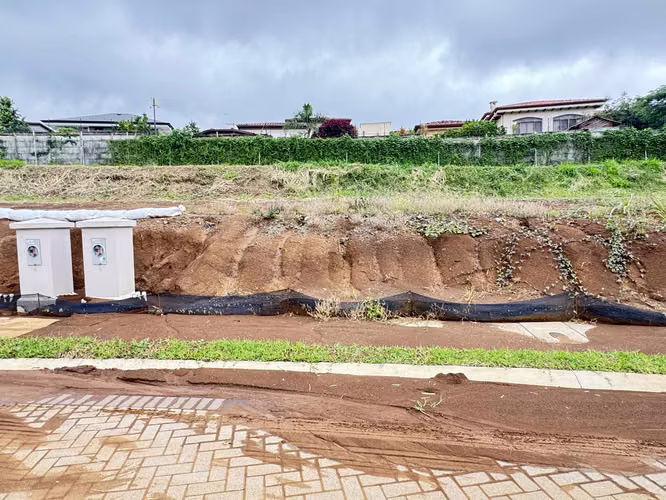 SE VENDE TERRENO AVENIDA DEL ESTE. CURRIDABAT
