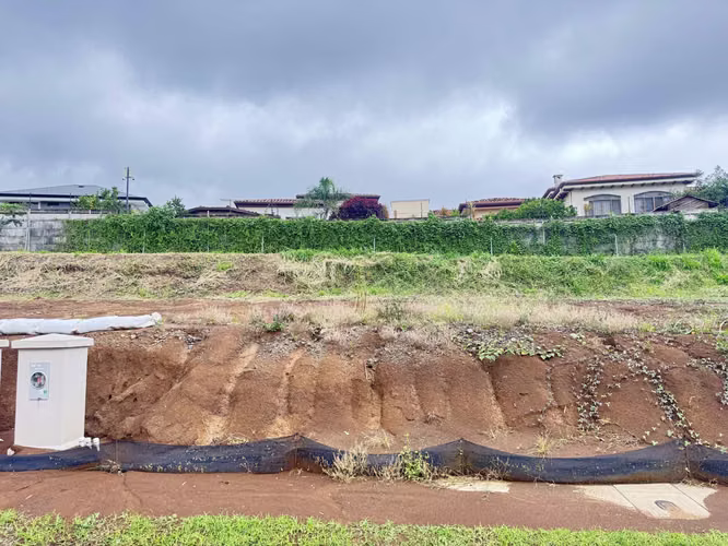 SE VENDE TERRENO AVENIDA DEL ESTE. CURRIDABAT