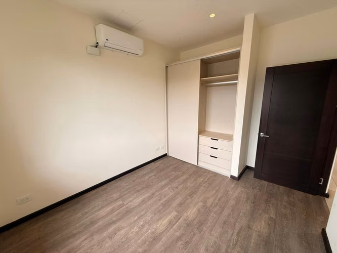 ALQUILER DE APARTAMENTO EN RIO ORO, SANTA ANA* - Imagen 9