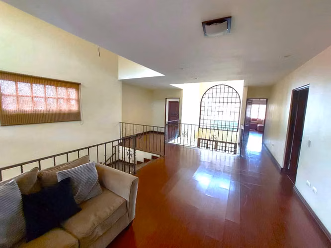 Casa en venta en Heredia, Santo Domingo.  4 Hab 3 Master, una en planta baja.  Confort & Elegancia