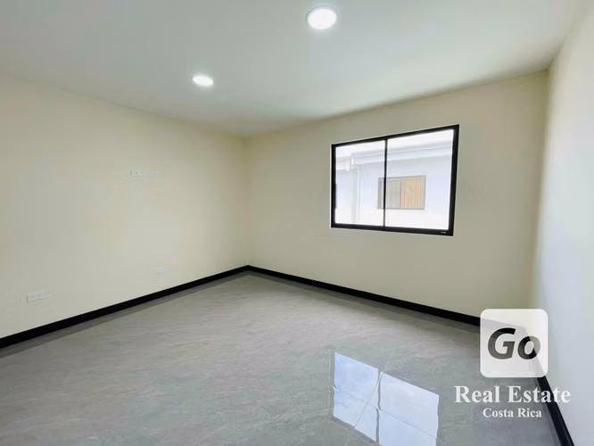 Venta de Casa en Cond. Distrito San Juan, La Unión, Cartago - Imagen 18