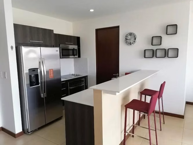 Alquiler de exclusivo apartamento en distrito 4 - Imagen 4