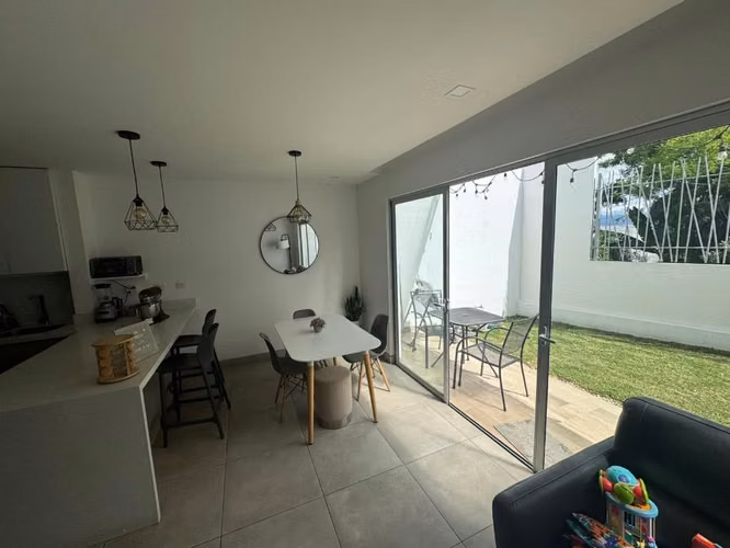 alquiler de lujosa casa en escazu - Imagen 3