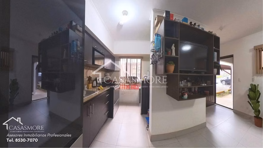 VENTA APARTAMENTO CONDOMINIO FRANCISCO DE HEREDIA 1ER NIVEL CON PATIO