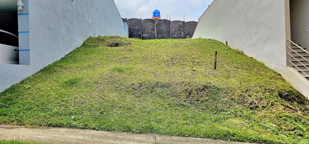 Venta de lote en San Rafael de Montes de Oca REBAJADO - Imagen 3
