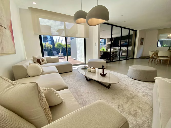 Lindora, Santa Ana Espectacular Casa Contemporánea para Estrenar