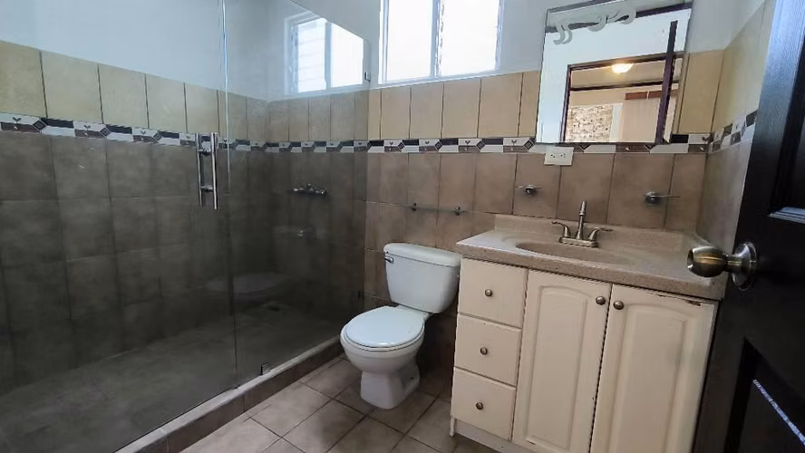 Casa en venta Sabanilla, Residencial Emmanuel