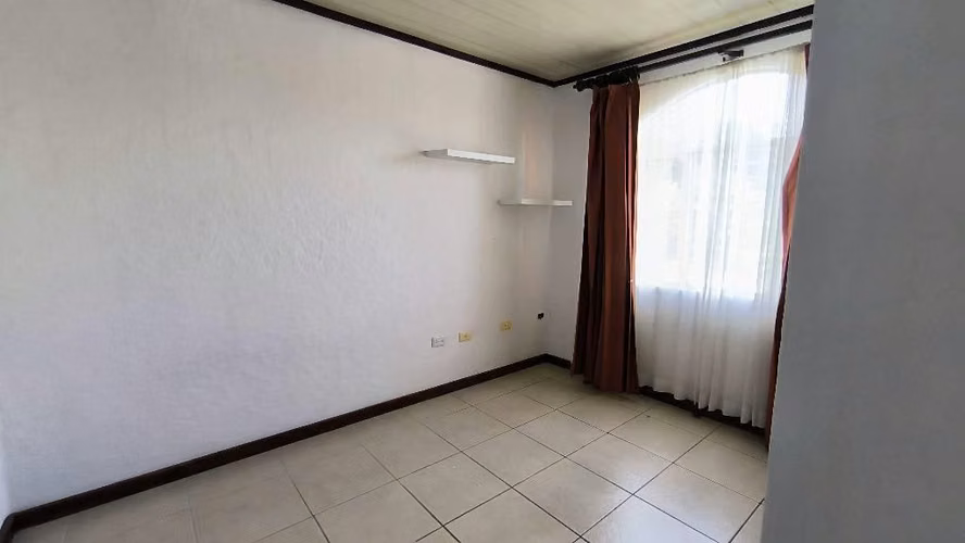 Casa en venta Sabanilla, Residencial Emmanuel