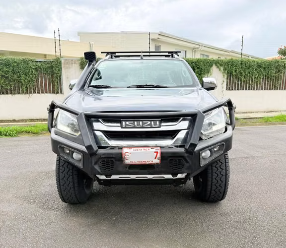 Isuzu Dmax LS 2017 automático