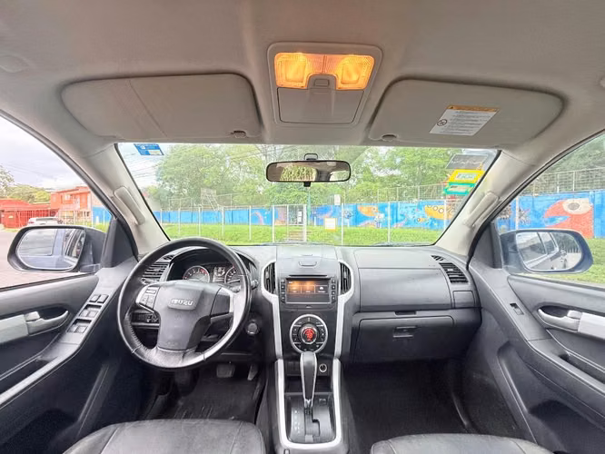 Isuzu Dmax LS 2017 automático