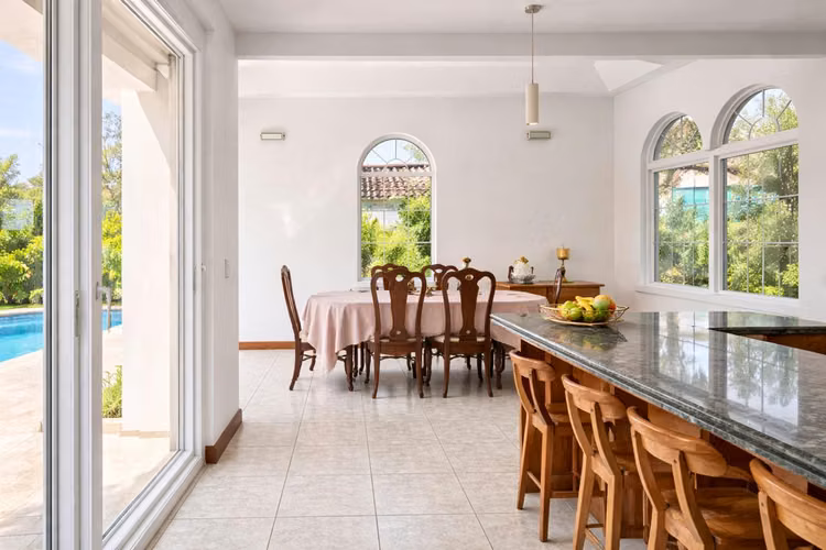 Casa con piscina en Hacienda Los Reyes · Guácima