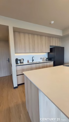 Se vende Apartamento en Santa Ana, Condominio Bee Liv - Imagen 4