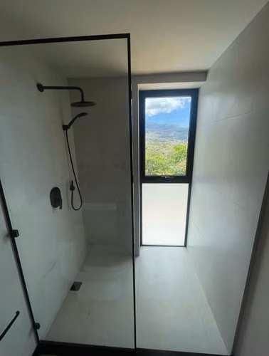 Se vende Apartamento en Santa Ana, Condominio Bee Liv - Imagen 10