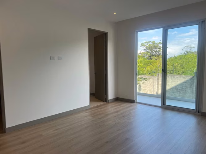 Alquiler de Apartamento en Escazú,  Guachipelín - Imagen 9