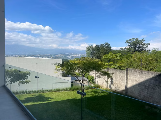 Alquiler de Apartamento en Escazú,  Guachipelín - Imagen 12