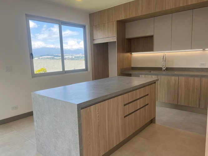 Alquiler de Apartamento en Escazú,  Guachipelín - Imagen 6