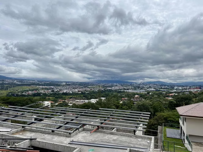 Casa a la venta en Guachipelín de Escazú