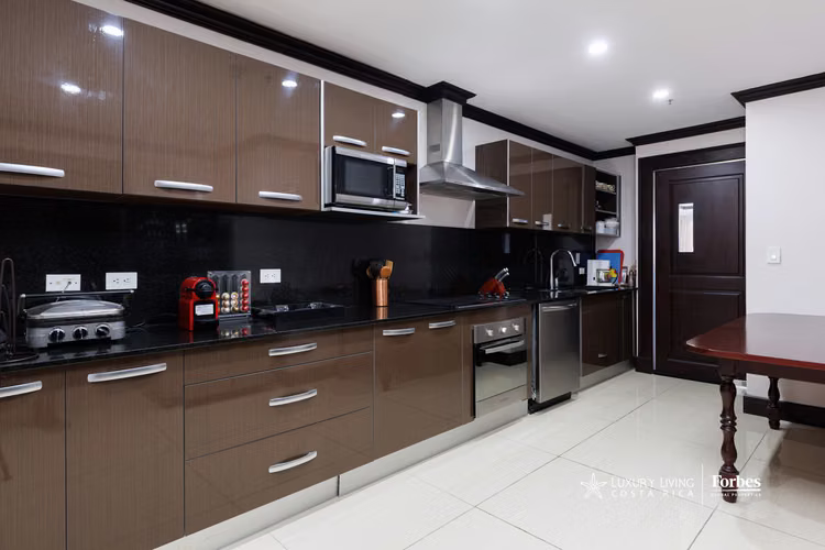 21184 - Apartamento De Lujo, 3 hab,  exclusiva torre en La Sabana - Imagen 11