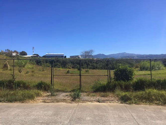 Venta de Terreno, El Carmen de Guadalupe. 2780