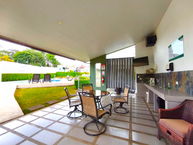 Casa de alquiler de una planta en San Pablo de Heredia - Imagen 11