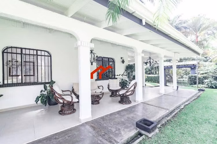 Alquiler de casa amoblada en Belén, Heredia, Costa Rica - Imagen 12