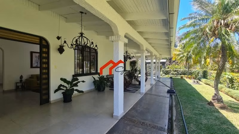 Alquiler de casa amoblada en Belén, Heredia, Costa Rica - Imagen 4