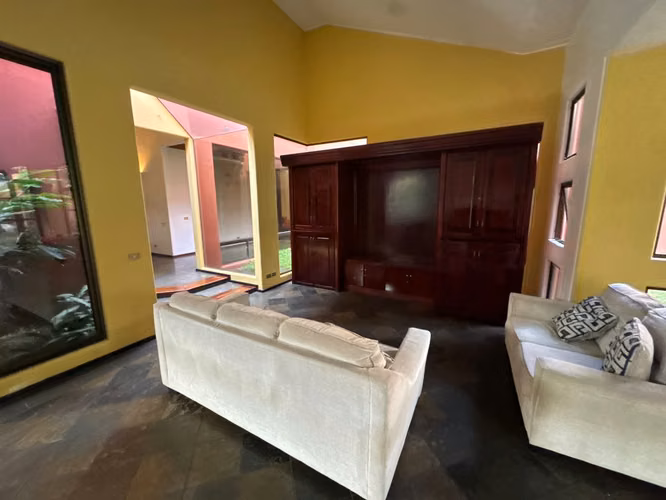 ALQUILER SANTA ANA LINDORA VALLE DEL SOL 4 CUARTOS Y PISCINA OPORTUNIDAD UNICA - Imagen 8