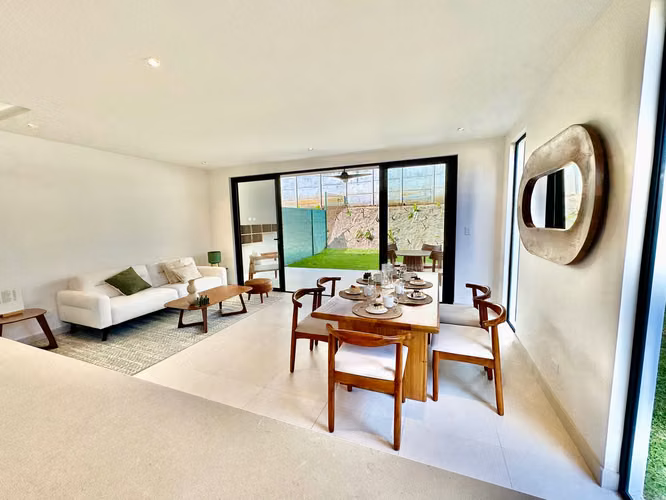 CONDMINIO FRANCOSTA-HEREDIA!  MODERNAS CASAS NUEVAS  DE 3 HAB/2.5BAÑOS/2 PARQUEOS