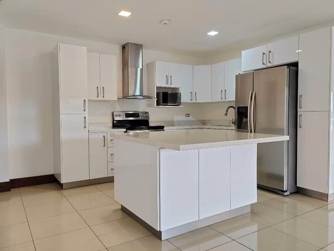 ESPECTACULAR APARTAMENTO EN VENTA, COND VIA NOVA, SANTA ANA $350k - Imagen 3