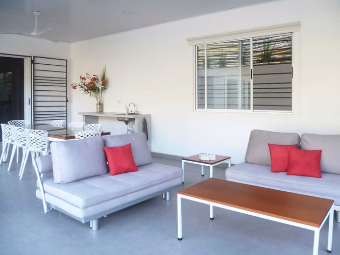 Se vende casa con piscina en Jacó, Puntarenas (RQ) - Imagen 4