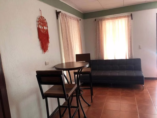 Venta de propiedad con 2 casas en La Fortuna de San Carlos - Imagen 6