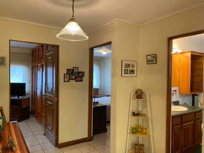 Bella casa de 2 plantas en VENTA dentro de condominio en Rhormoser