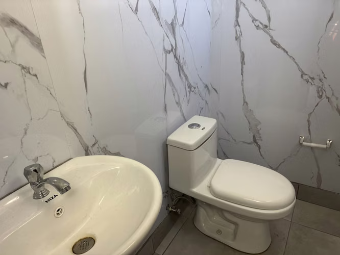 Local comercial 2 niveles inmejorable ubicación Barrio Chino San José 293m2 - Imagen 11