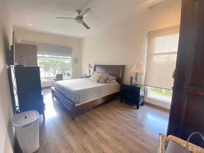 Venta Townhouse en Lindora