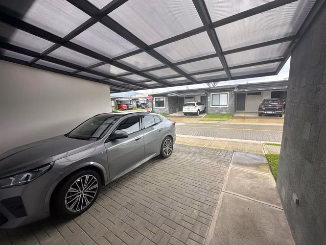 Alquiler de casa en Condominio Robles de Lindora, pozos Santa Ana - Imagen 4