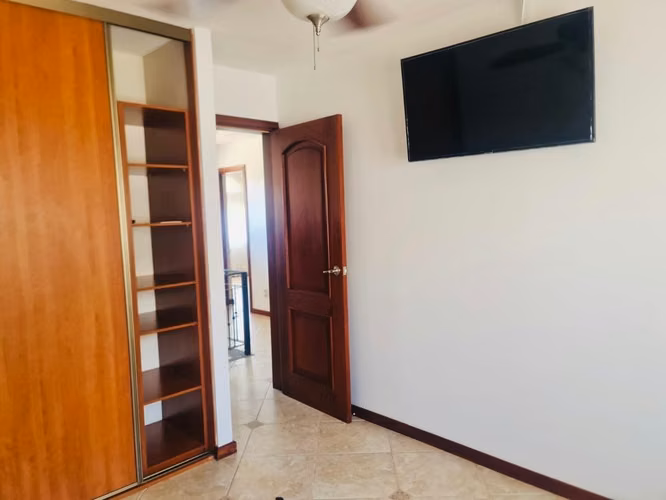 ALQUILER DE CASA EN CONDOMINIO, SANTA ANA* - Imagen 14